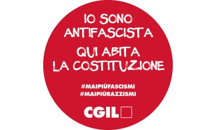 Provocazione fascista alla Cgil di Modena e Reggio