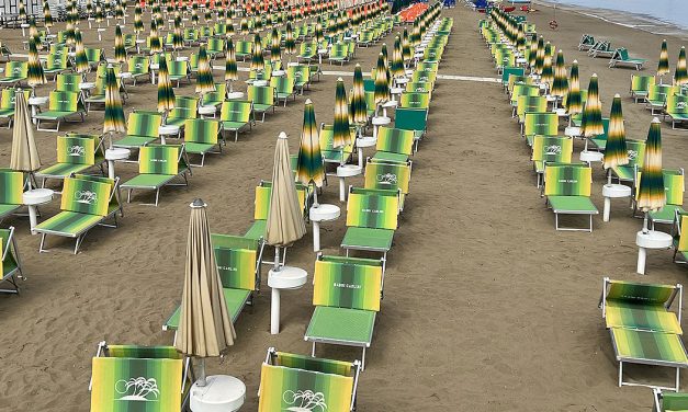 Riviera ricca, lavoro povero